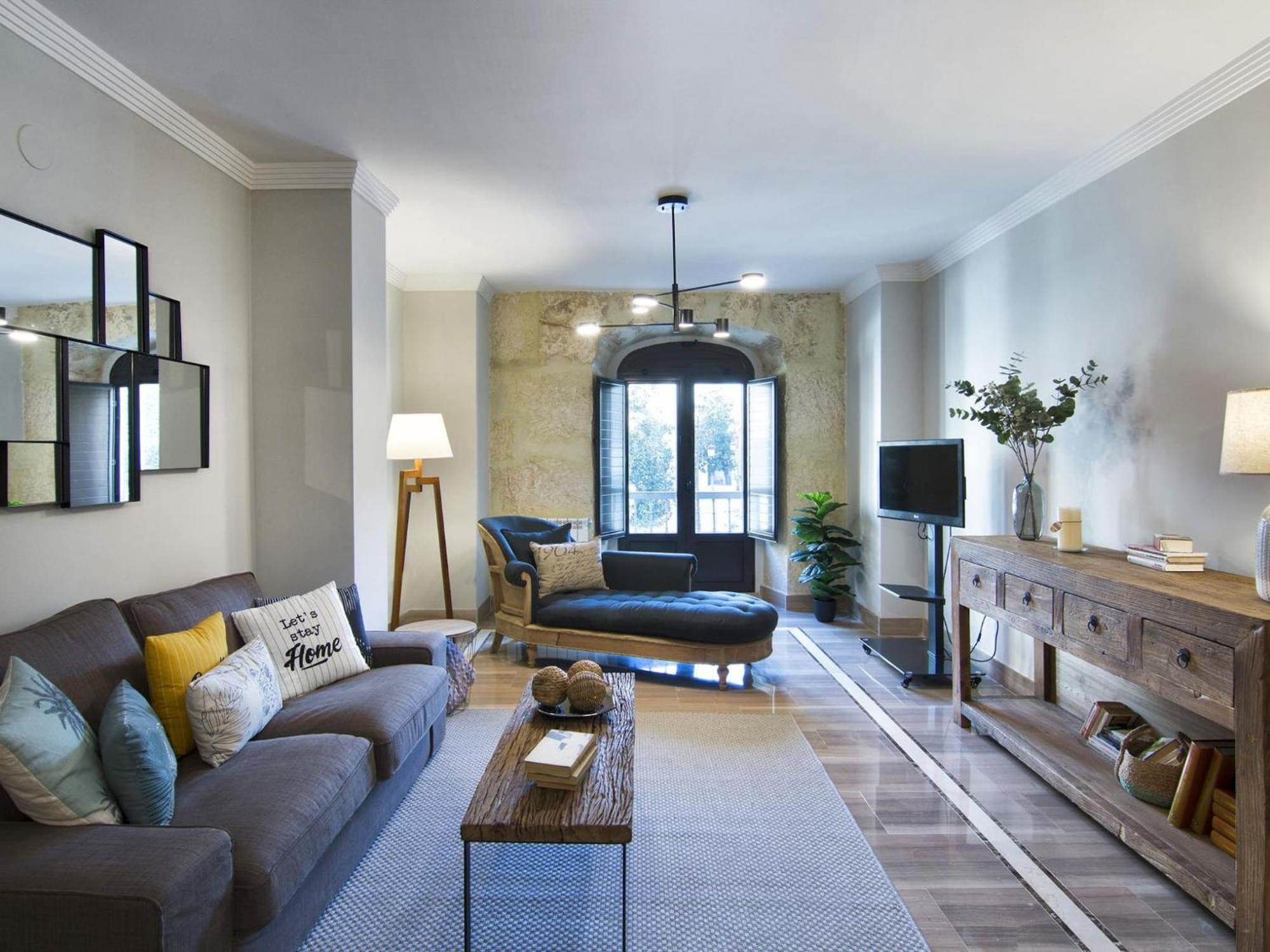 Elegant Town Hall Apartment With Views Гранада Экстерьер фото